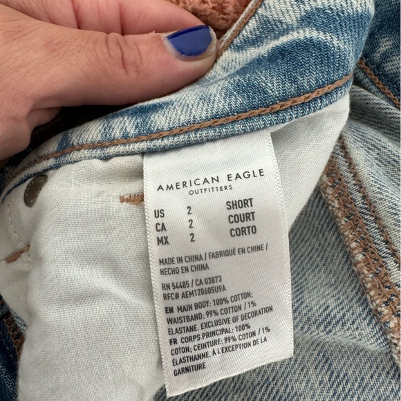 SOLD: AE Mom Jeans - Picture 13 of 14